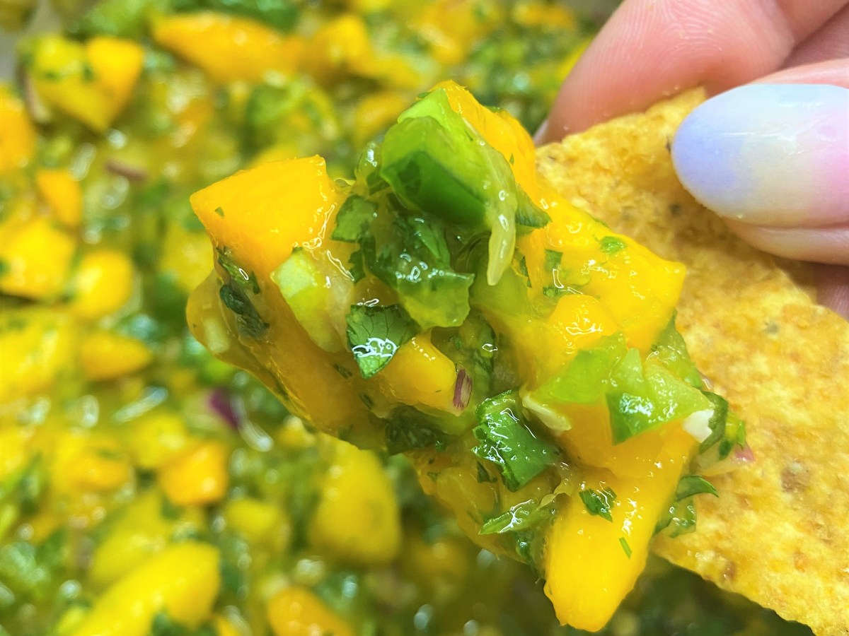 Easy Spicy Mango Cilantro&nbsp;Salsa