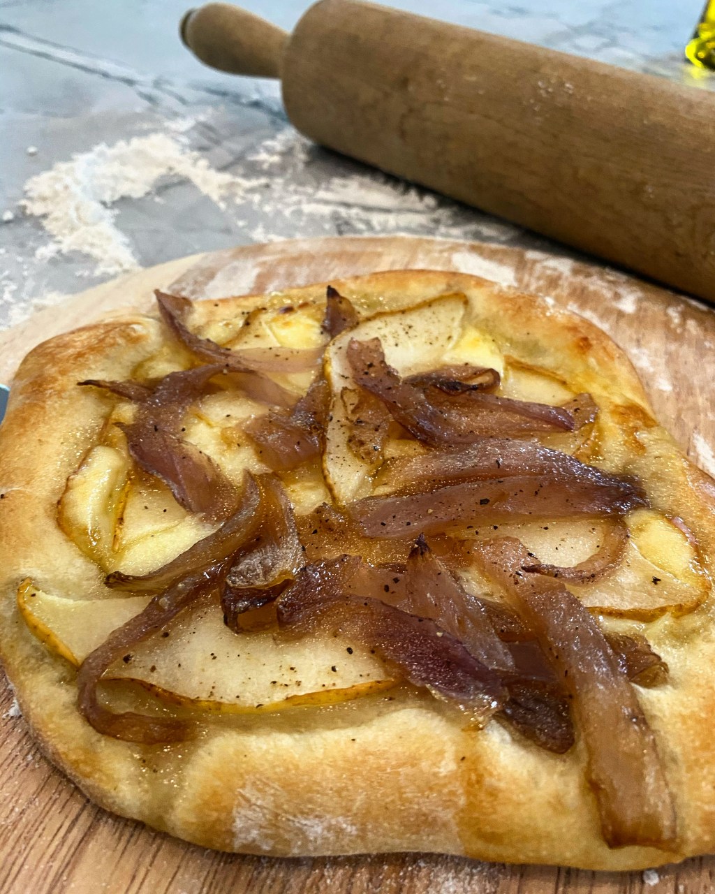 Brie, Pear and Caramelized&nbsp;Onion